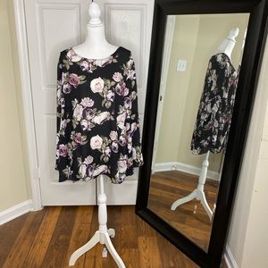 Floral Bell Sleeve Blouse